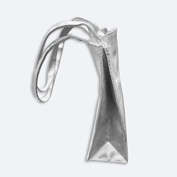 NWT LAS VEGAS SILVER SPARKLY WOMENS 2 PC HANDBAG SET - Picture 3 of 4